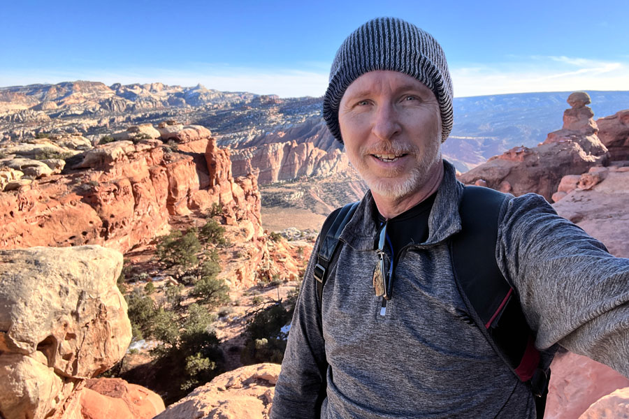 Matt-Capitol-Reef-Overlook4